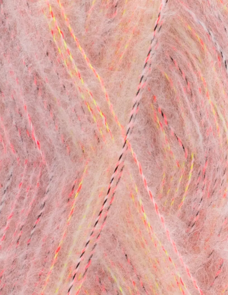 Lolita, le cardigan ajouré aspect mohair